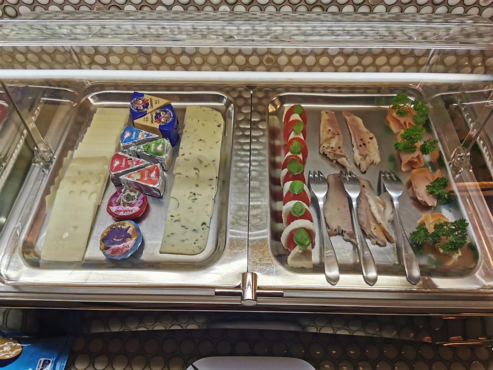Hotel Garni Jaegerhof Сигмаринген Екстериор снимка
